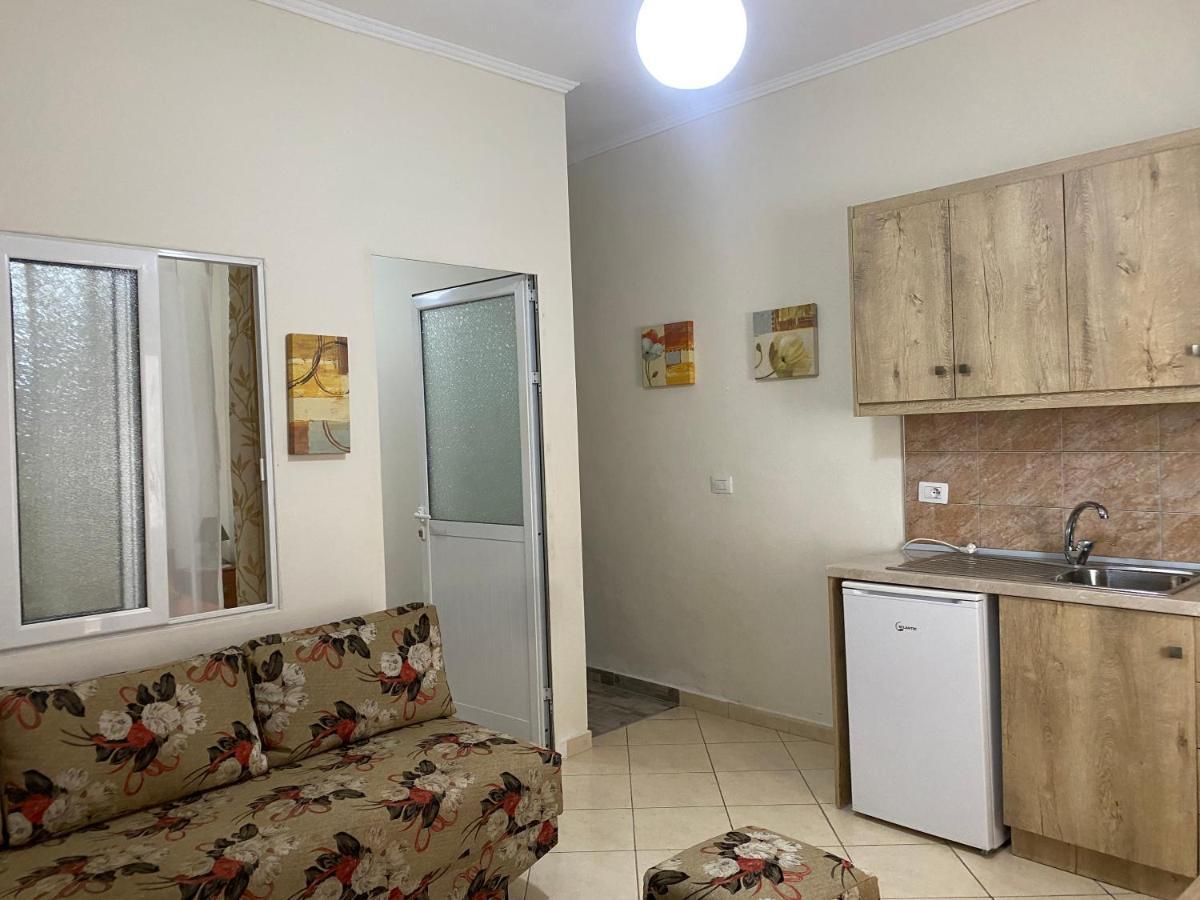 Vila Xhani * Sarande